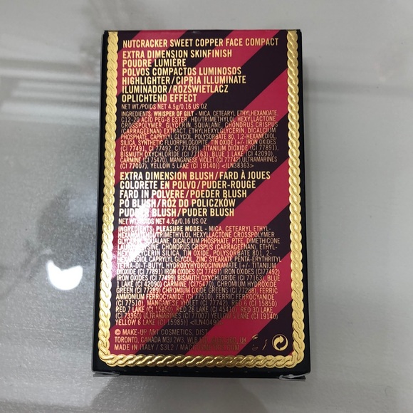 MAC Nutcracker Sweet Copper Face Compact - Picture 3 of 6